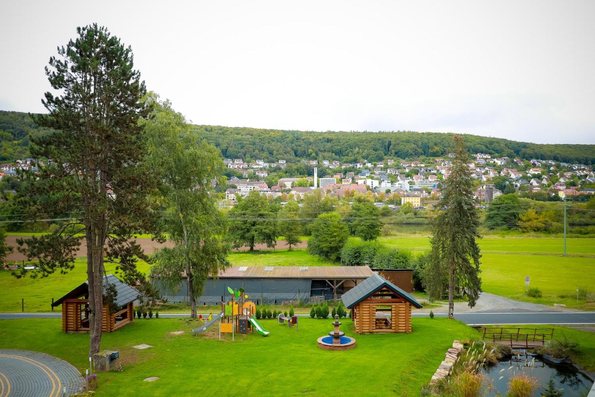 Gemunden am Main Main Spessart Terrasse Hotel & Restaurant מראה חיצוני תמונה